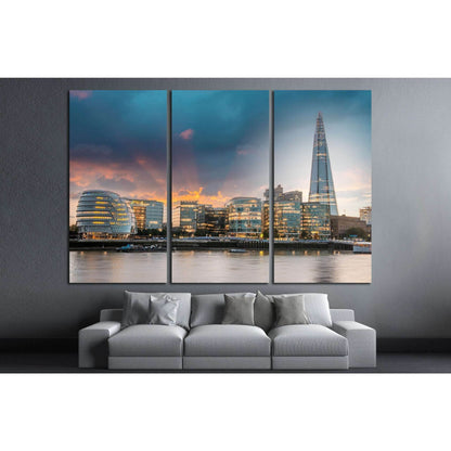 London city hall №785 Ready to Hang Canvas PrintCanvas art arrives ready to hang, with hanging accessories included and no additional framing required. Every canvas print is hand-crafted, made on-demand at our workshop and expertly stretched around 100% N