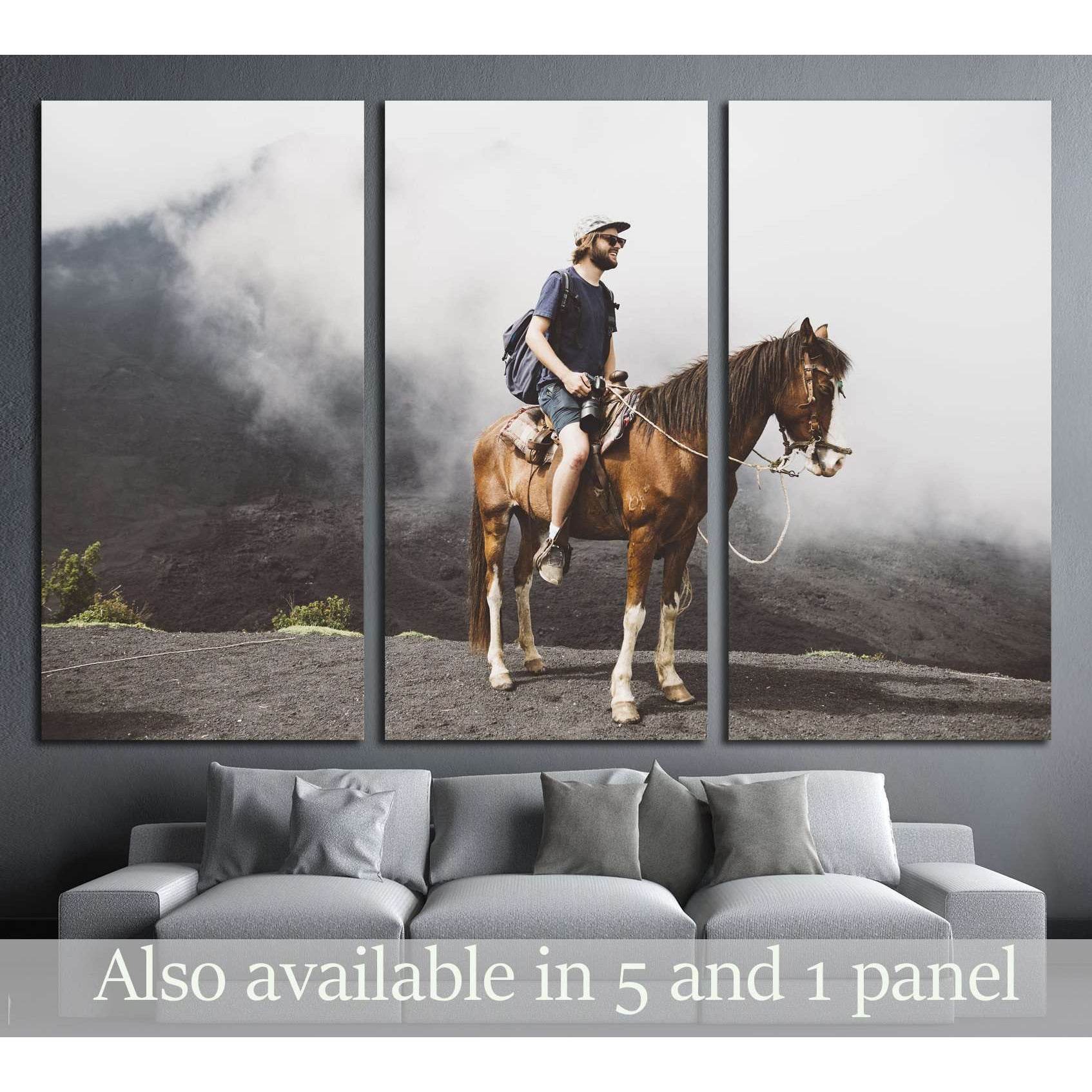 Man on horse canvas print №5019 - Zellart Canvas Prints ALL_Products, Horses, s-5019