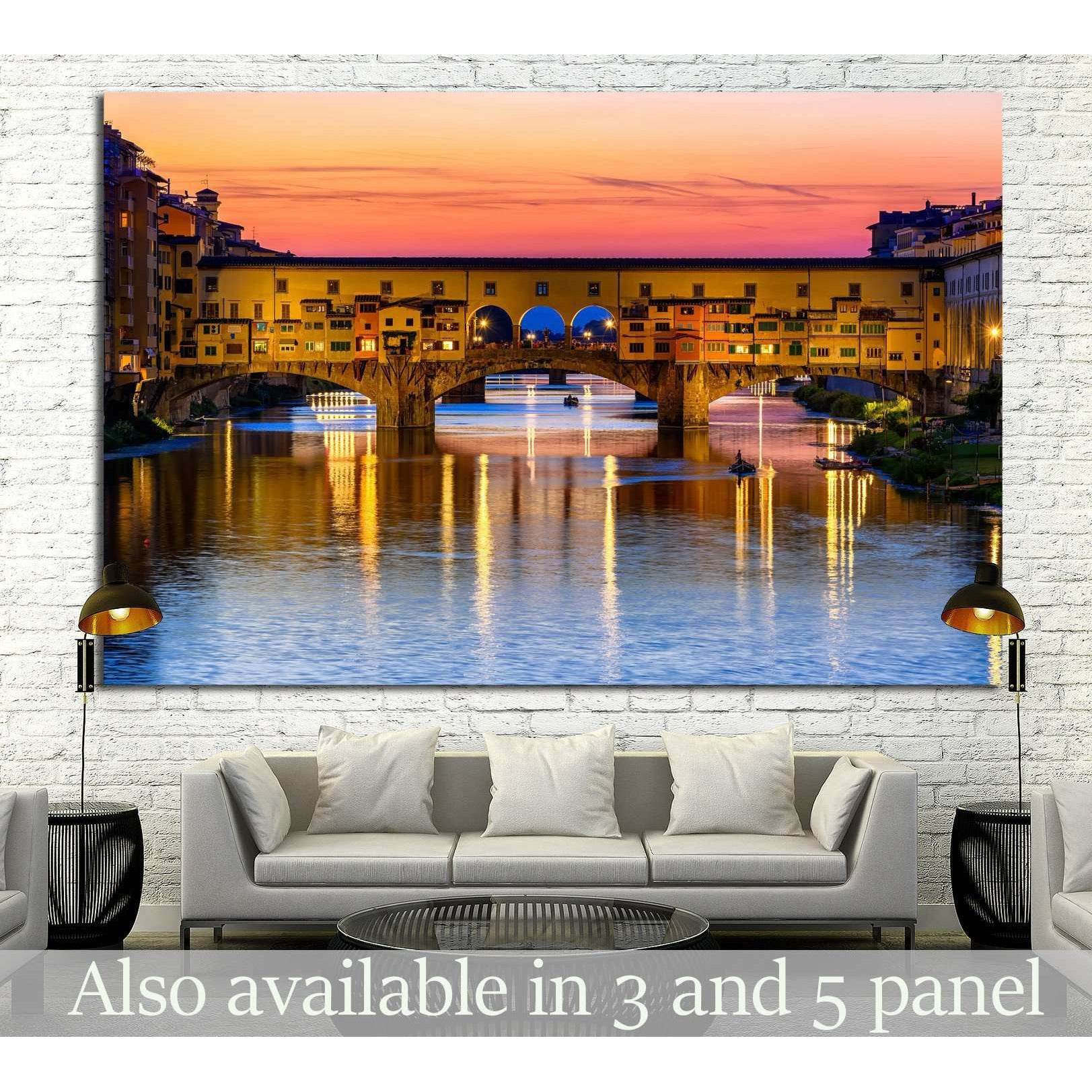 Ponte Vecchio over Arno River in Florence, Italy №1244 Ready to Hang Canvas Print