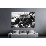 ST PETERSBURG, RUSSIA, Motorcycle Harley Davidson №1885 Ready to Hang Canvas Print