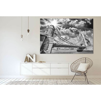 Tower Bridge №3007 Ready to Hang Canvas PrintCanvas art arrives ready to hang, with hanging accessories included and no additional framing required. Every canvas print is hand-crafted, made on-demand at our workshop and expertly stretched around 100% Nort